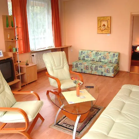 Jazero Hotel Vinné