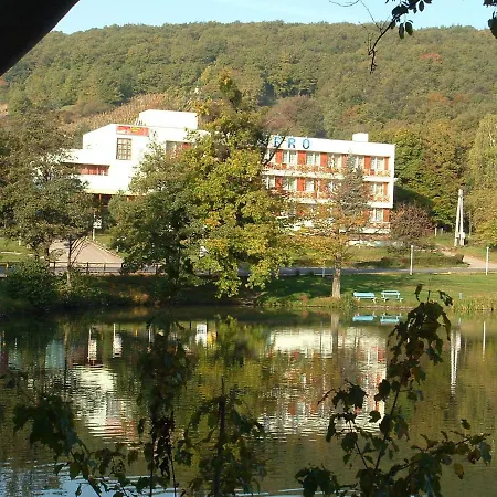 Jazero Hotel *